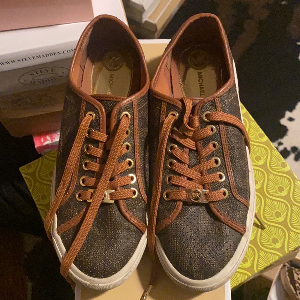 Michael kors sneakers